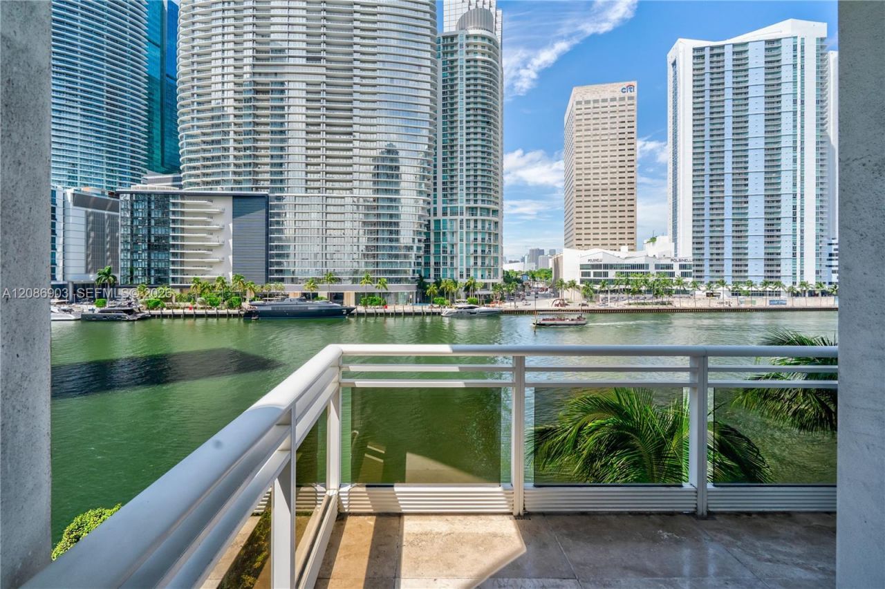 901 Brickell Key Blvd, Unit 504, Miami, FL 33131 Photo