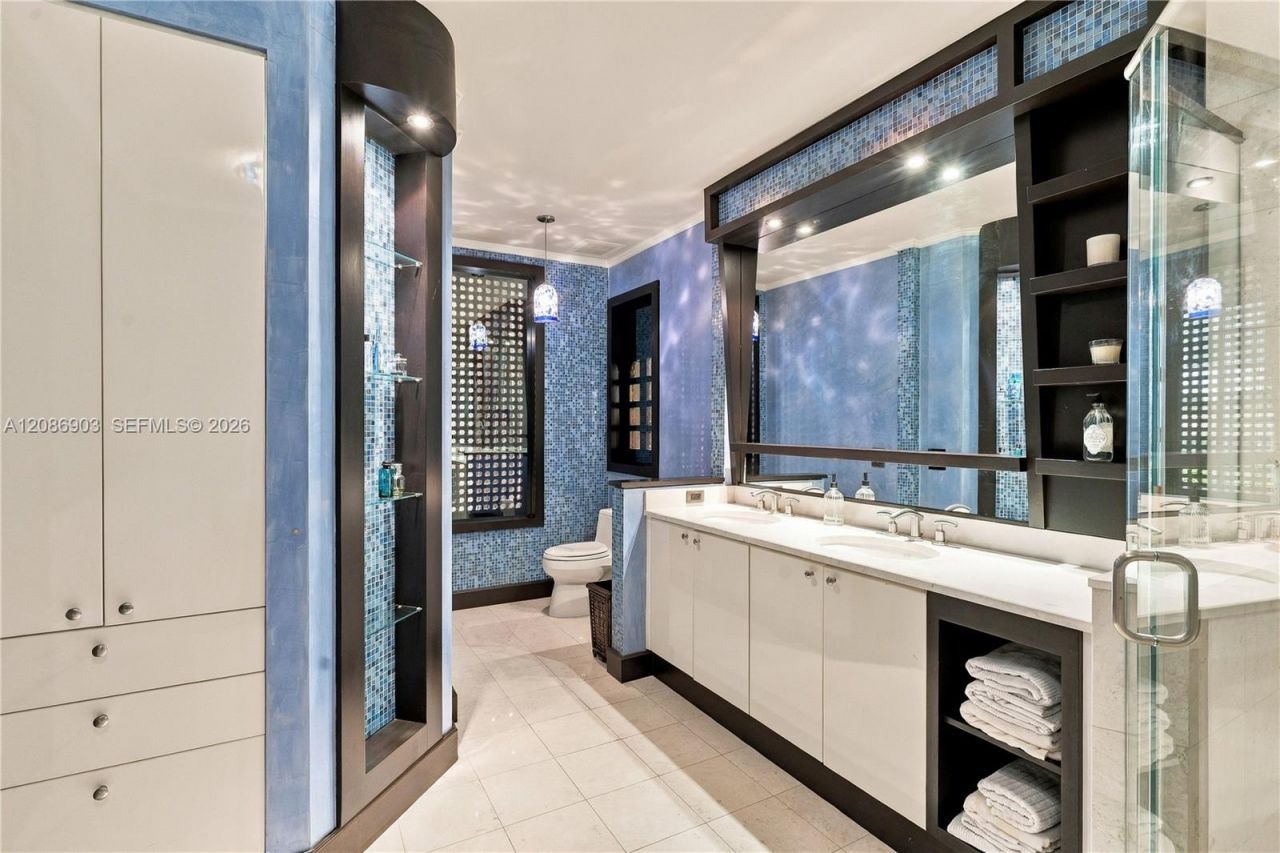 901 Brickell Key Blvd, Unit 504, Miami, FL 33131 Photo