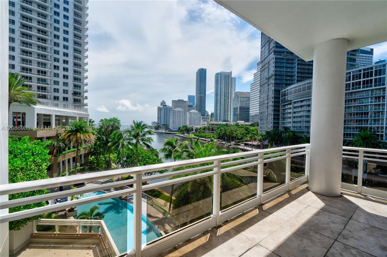 901 Brickell Key Blvd, Unit 504, Miami, FL 33131 Photo