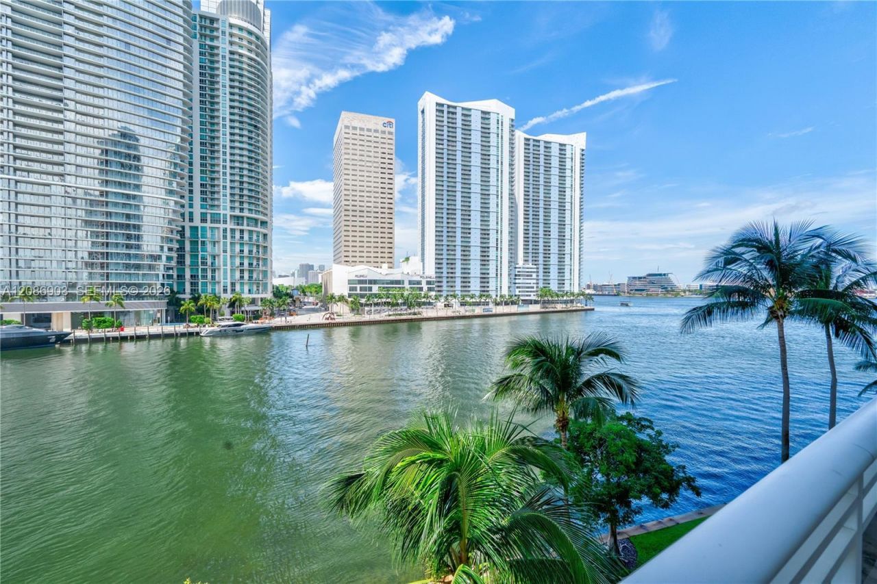 901 Brickell Key Blvd, Unit 504, Miami, FL 33131 Photo