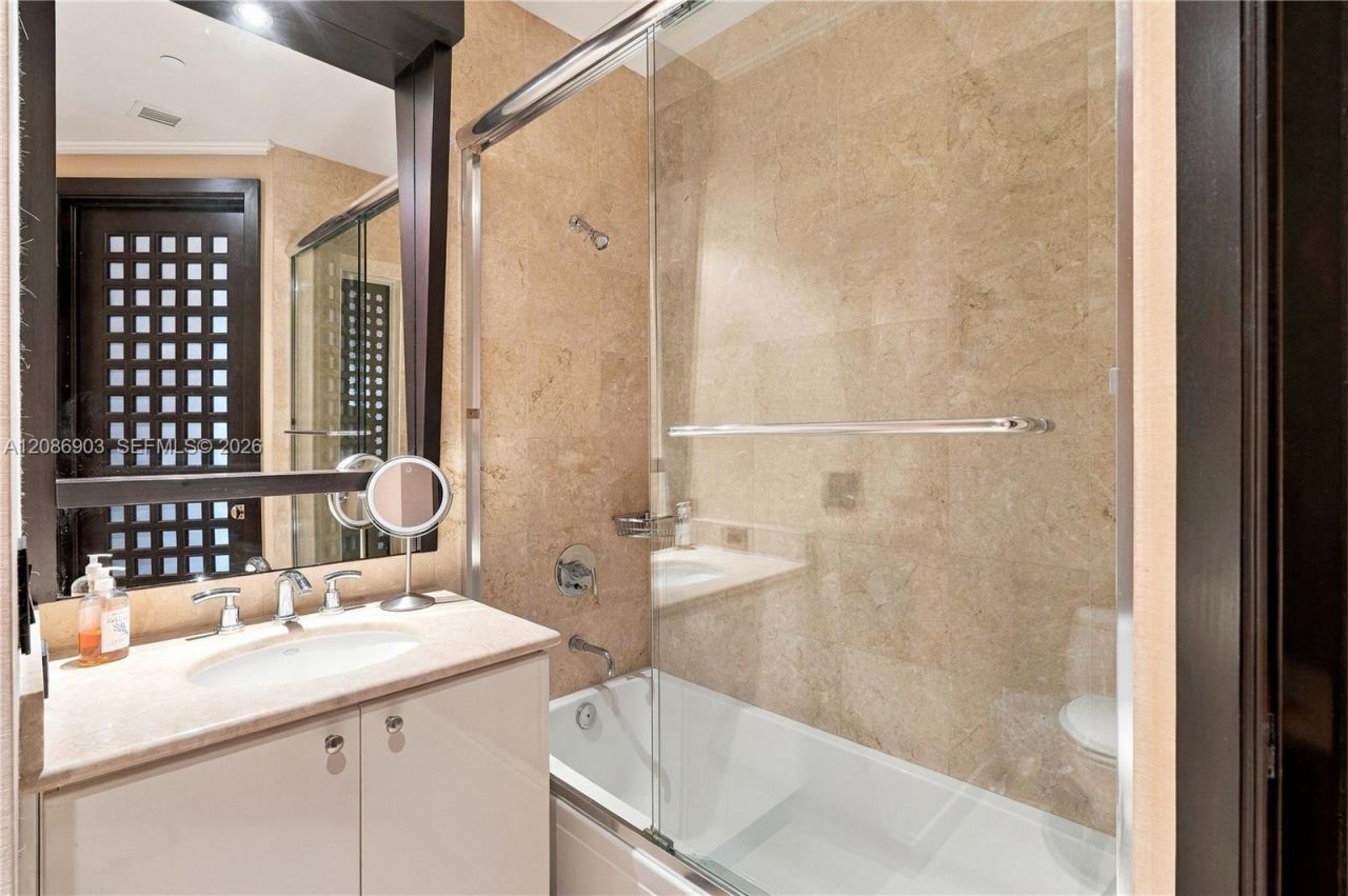 901 Brickell Key Blvd, Unit 504, Miami, FL 33131 Photo