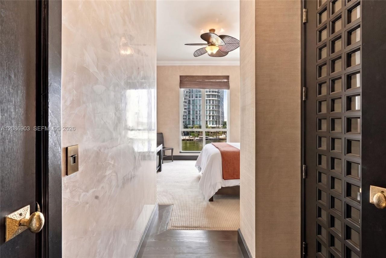 901 Brickell Key Blvd, Unit 504, Miami, FL 33131 Photo