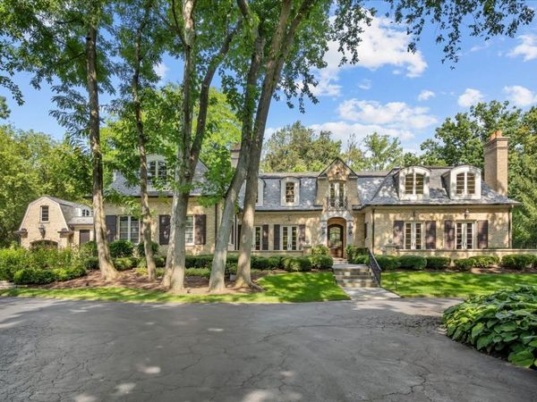 586 Spruce Avenue , Lake Forest, IL 60045
