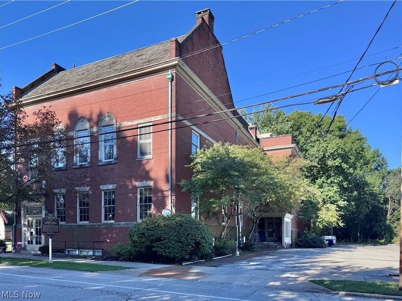 132 S Broad Street, Canfield, OH 44406 Photo 1