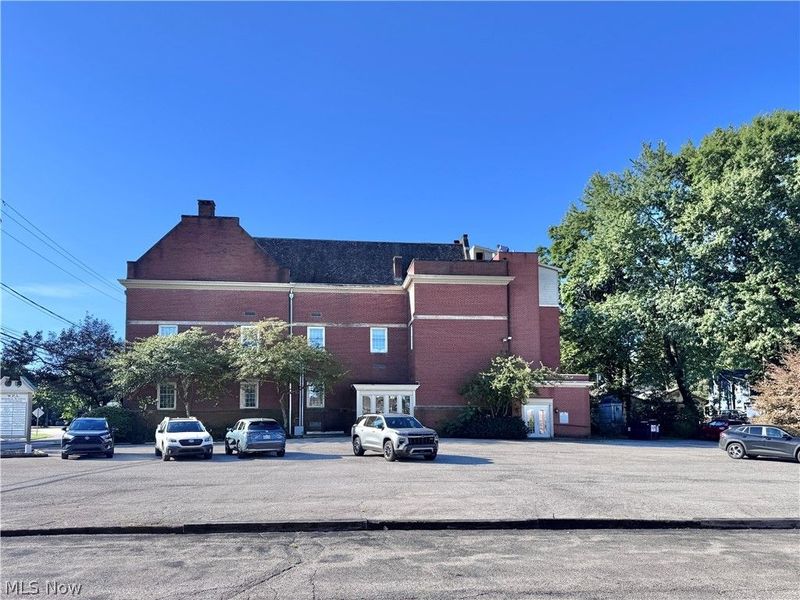132 S Broad Street, Canfield, OH 44406 Photo 6