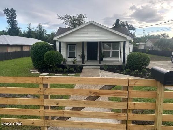319 Harlem Avenue , Panama City, FL 32401