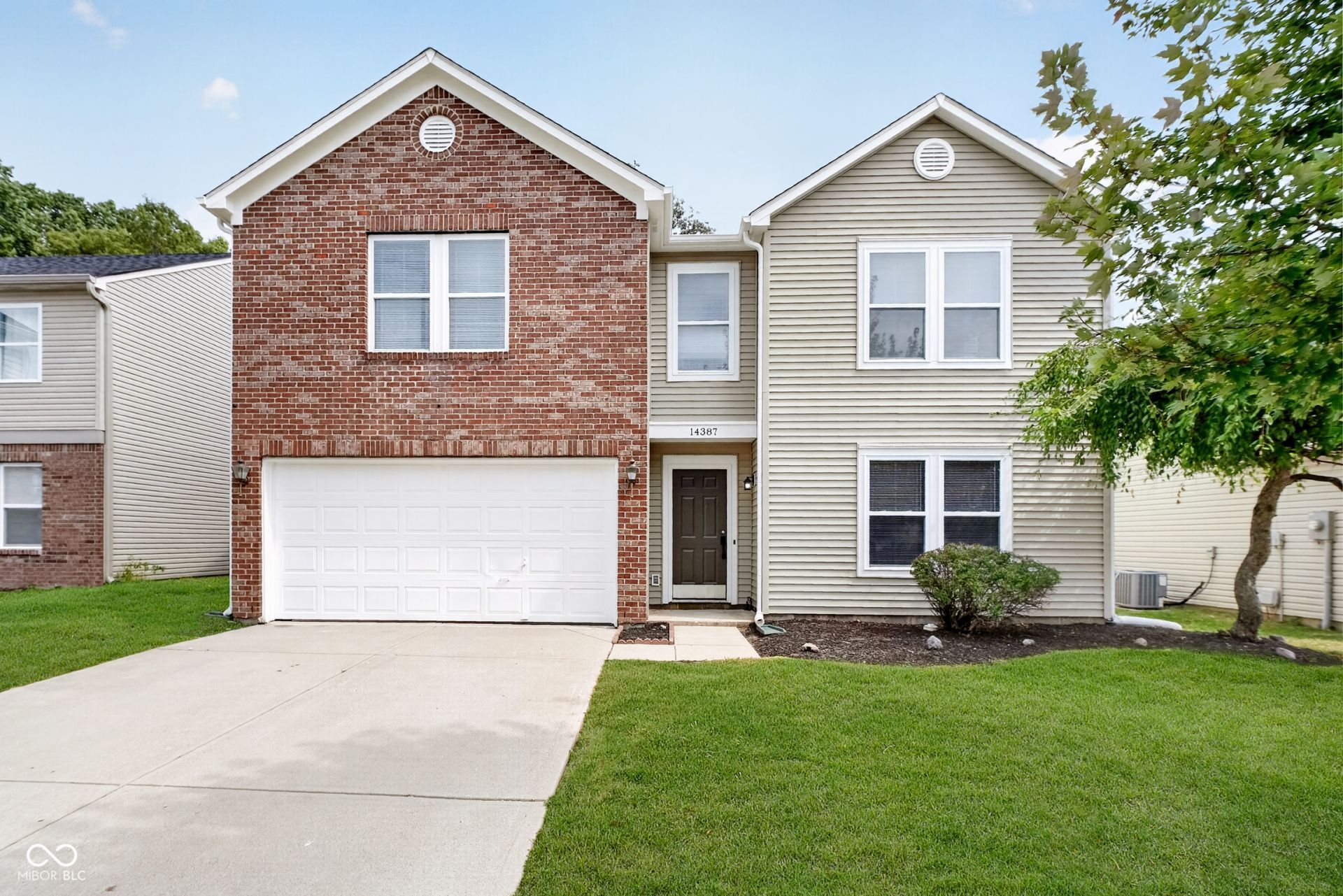 14387 Forsythia Lane, Fishers, IN 46038 Main Photo