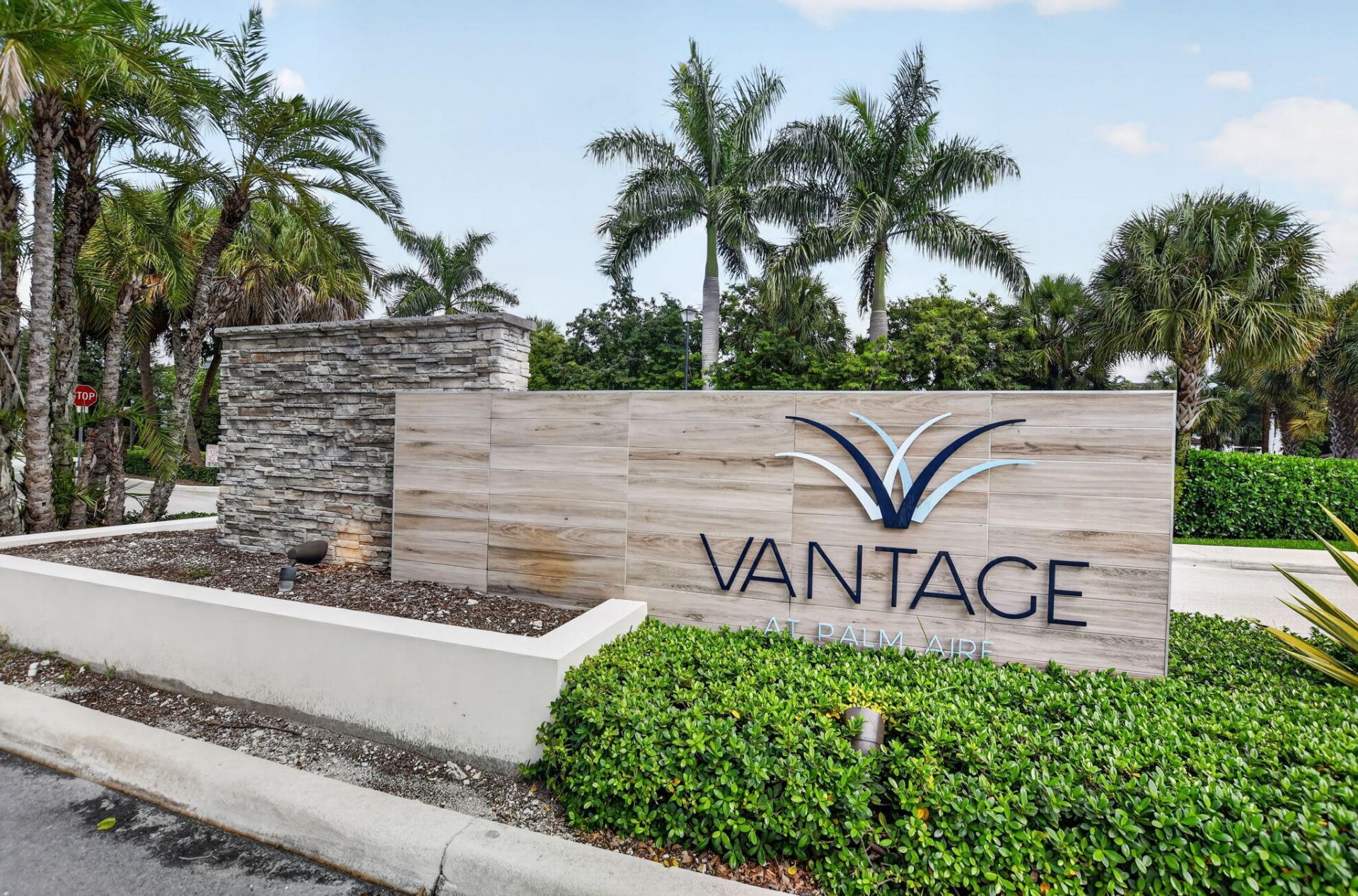 357 NW 36th Avenue, Pompano Beach, FL 33069 Photo