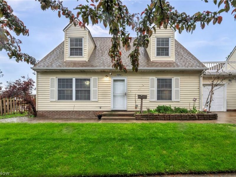 1251 W 70th Street, Cleveland, OH 44102 Photo 1