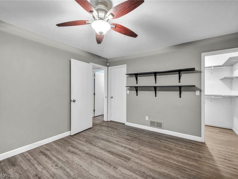 1251 W 70th Street, Cleveland, OH 44102 Photo 19
