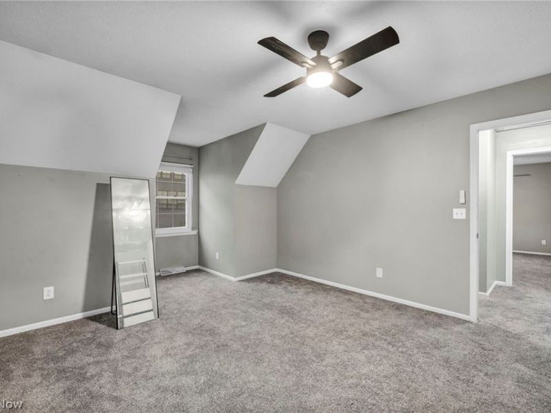 1251 W 70th Street, Cleveland, OH 44102 Photo 29