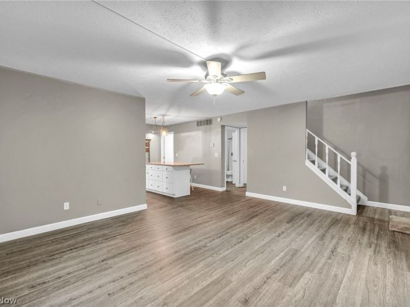 1251 W 70th Street, Cleveland, OH 44102 Photo 6