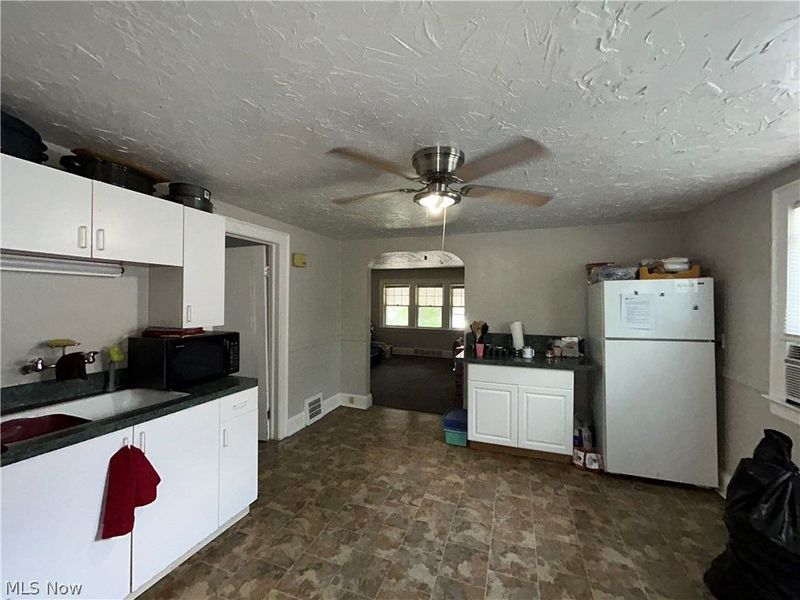 11119 Plymouth Avenue, Garfield Heights, OH 44125 Photo 11
