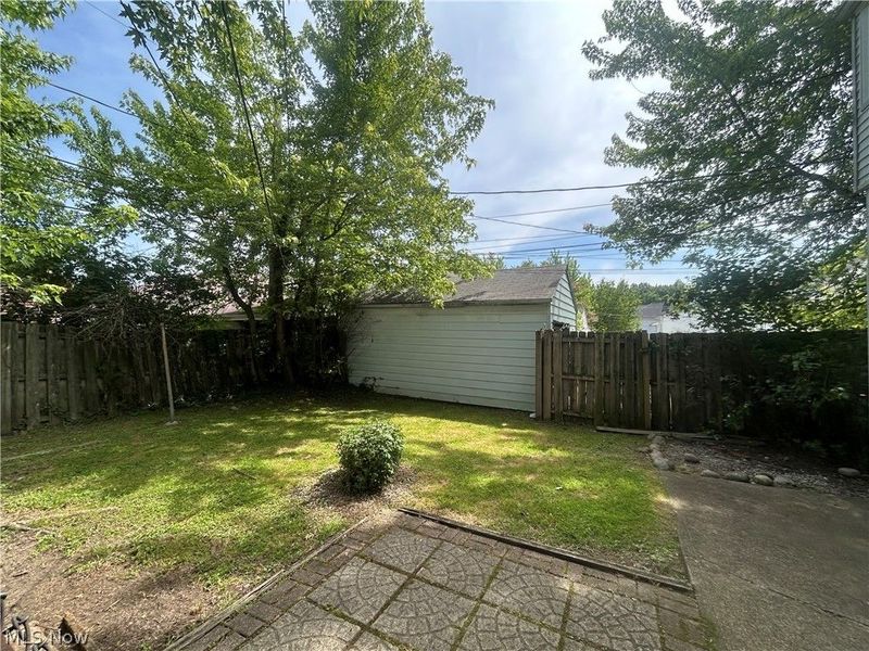 11119 Plymouth Avenue, Garfield Heights, OH 44125 Photo 22