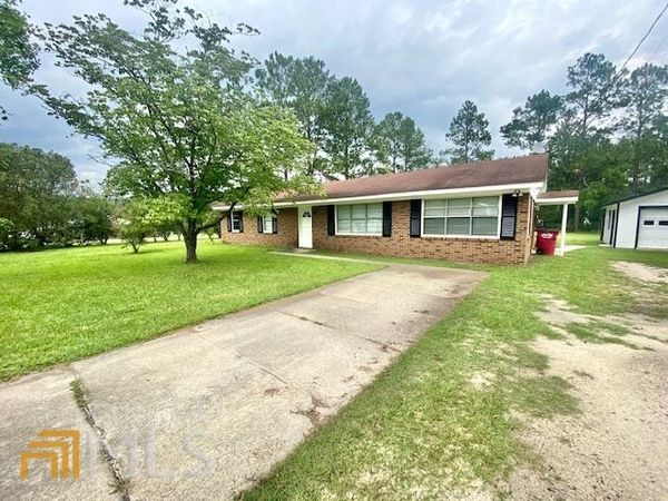 66 W Tenth Street, Helena, GA 31037