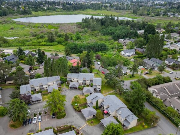 3981 Nelthorpe St, Unit #11, Saanich, BC V8X 3Z2