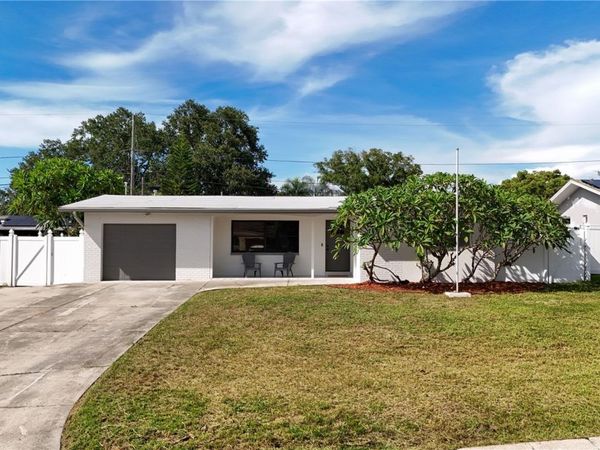 1390 SEABREEZE ST , CLEARWATER, FL 33756