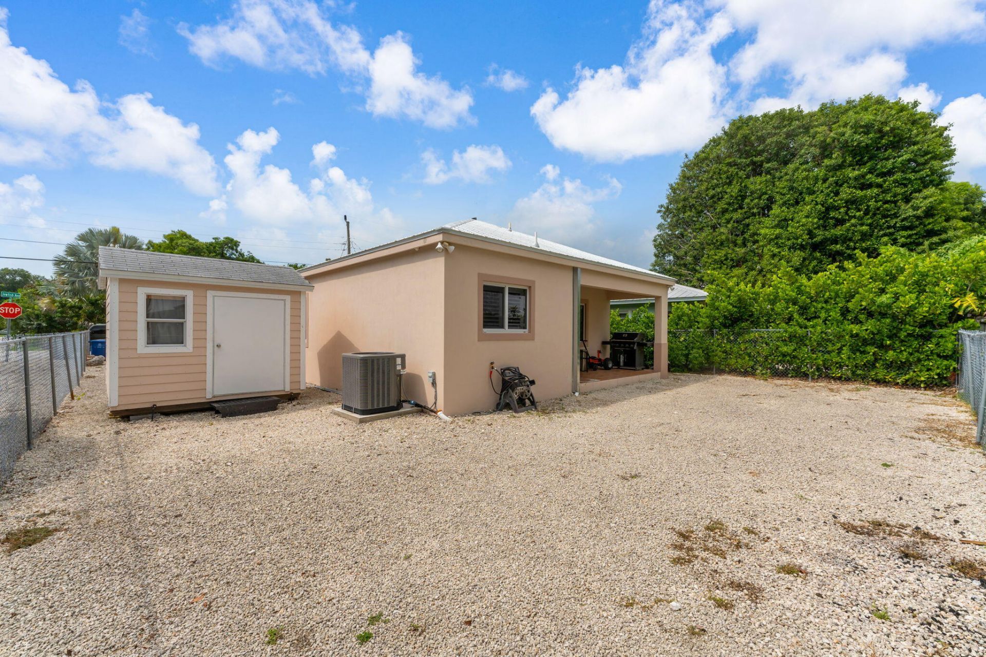 16 Jewfish Avenue, Key Largo, FL 33037 Photo