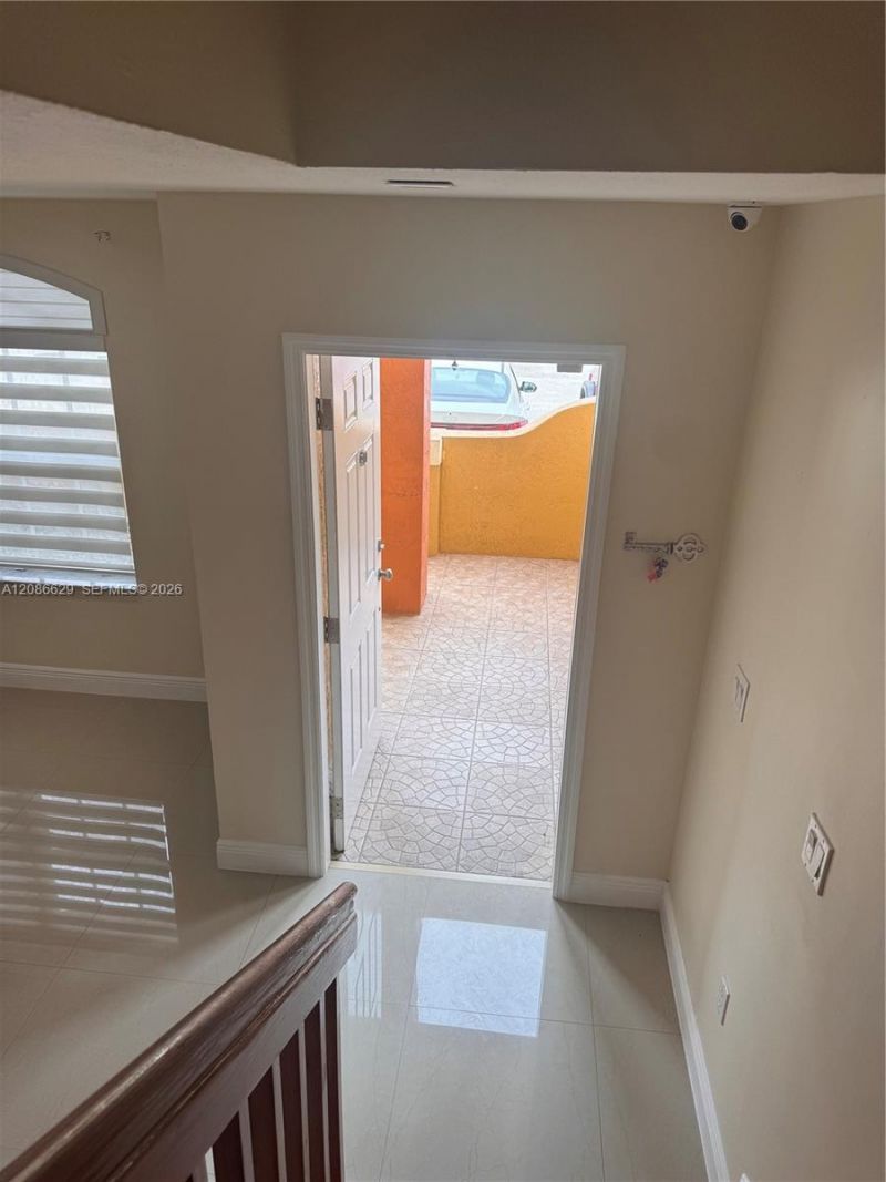 7075 NW 173rd Dr, Unit 1406, Hialeah, FL 33015 Photo