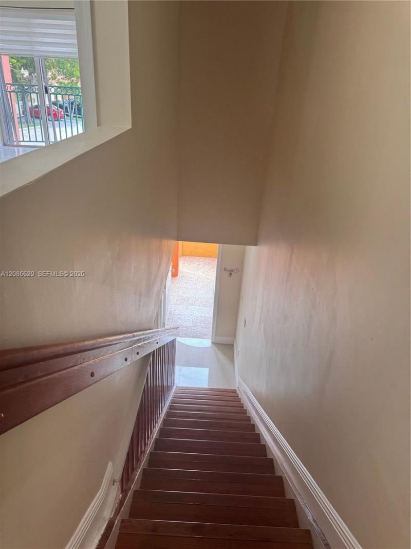 7075 NW 173rd Dr, Unit 1406, Hialeah, FL 33015 Photo