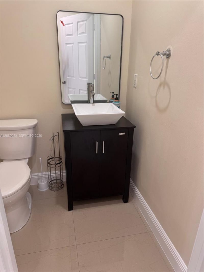 7075 NW 173rd Dr, Unit 1406, Hialeah, FL 33015 Photo