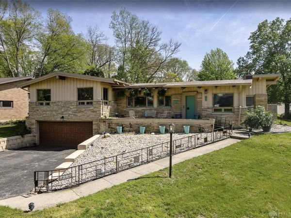 675 S Broadmoor Boulevard, Springfield, OH 45504