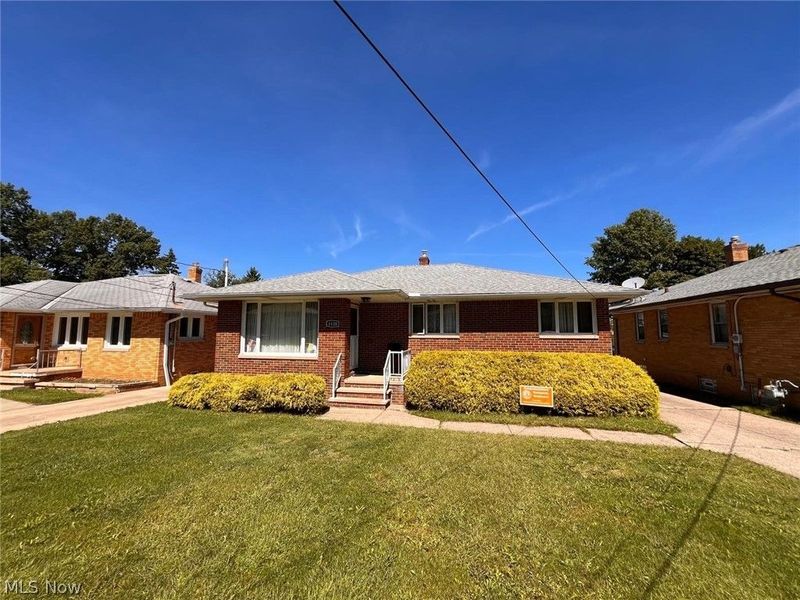4420 Bruening Drive, Parma, OH 44134 Photo 1
