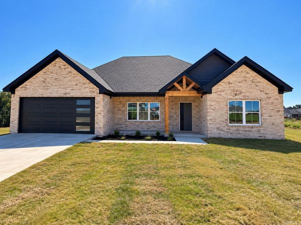 134 Michael Drive, Beebe, AR 72012