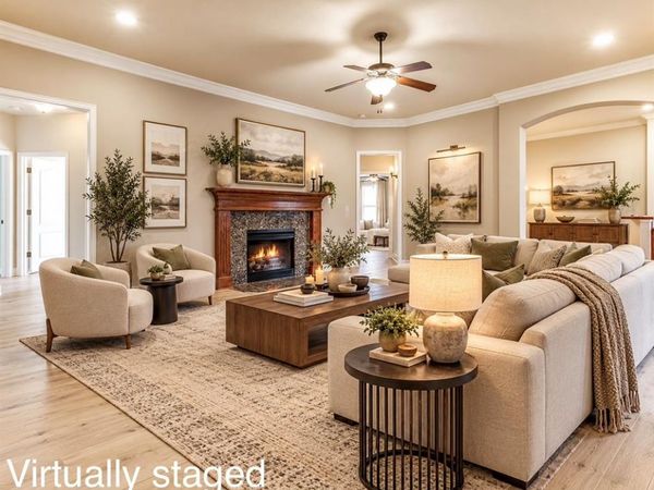 315 Castle Hill Drive, Burleson, TX 76028