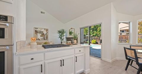 282 Thorndike Way, Folsom, CA 95630 Photo