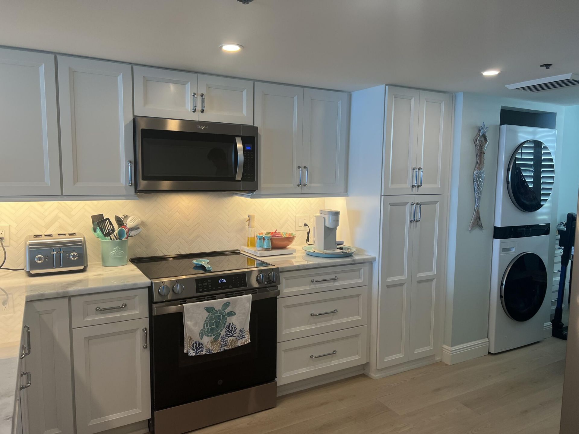 8880 S Ocean Drive S, Unit 1302, Jensen Beach, FL 34957 Photo