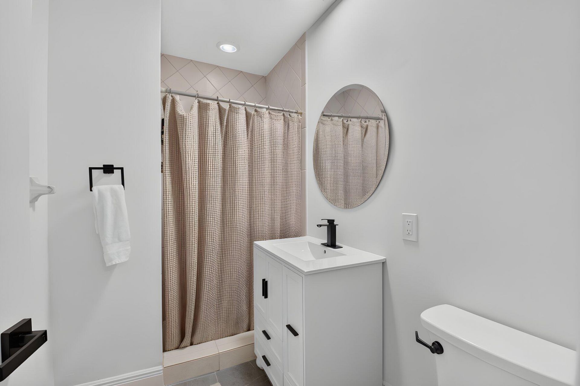1330 NW 13th Street, Unit 16, Boca Raton, FL 33486 Photo