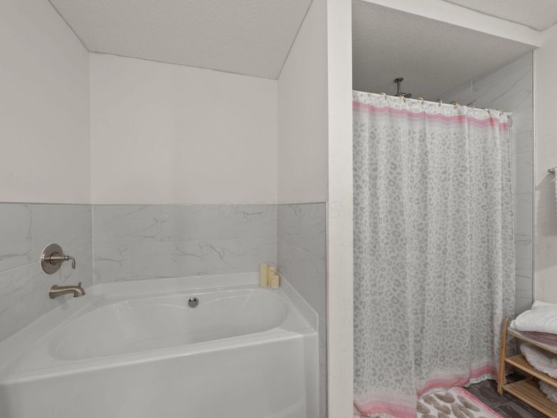 3266 Creek View Trail Court, Columbus, OH 43232 Photo 24