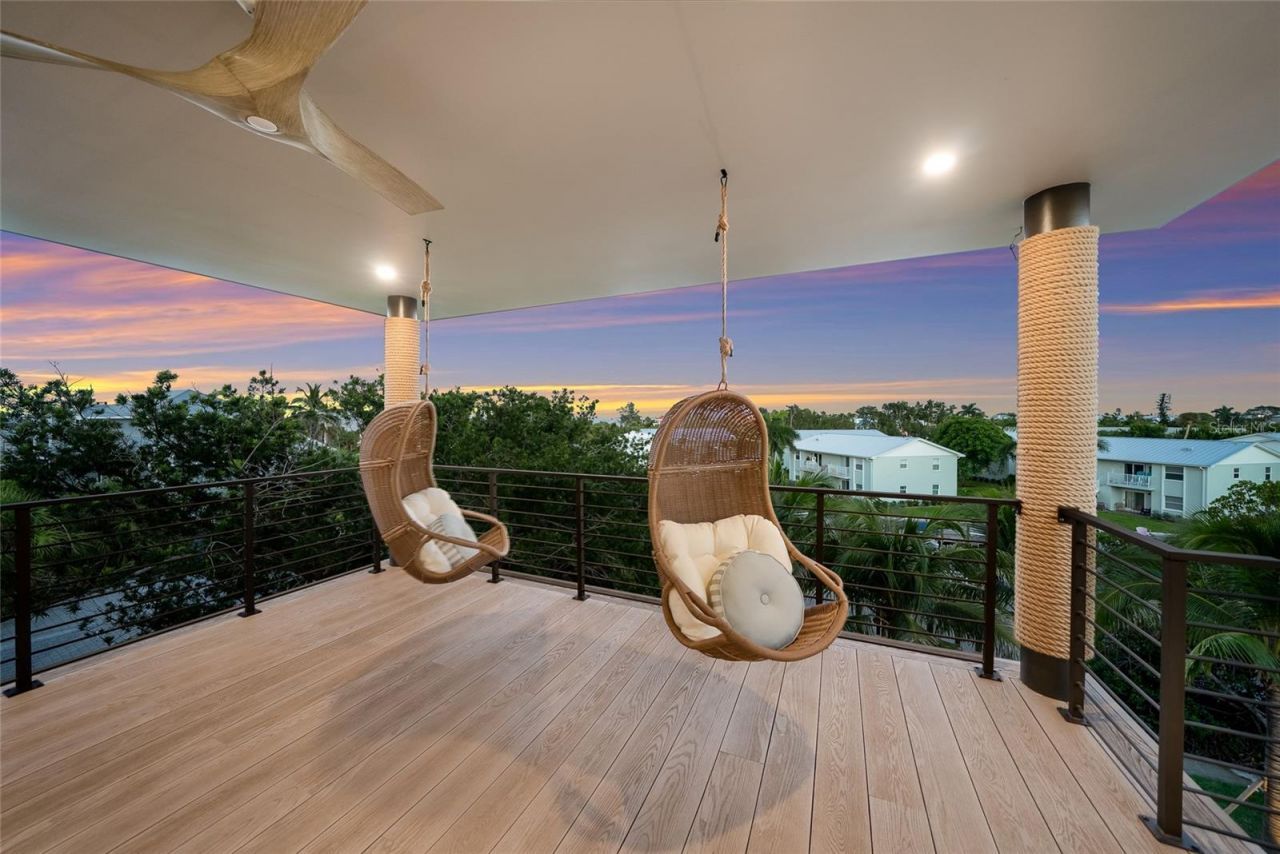 242 Lakeview Drive, Anna Maria, FL 34216 Photo