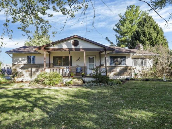 4464 Reynolds Road , Centerburg, OH 43011