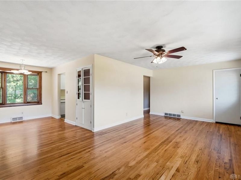 4724 Judith Drive, Kettering, OH 45429 Photo 5