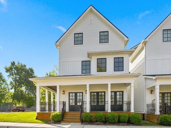 510 Hobson Chapel Pl, Nashville, TN 37206