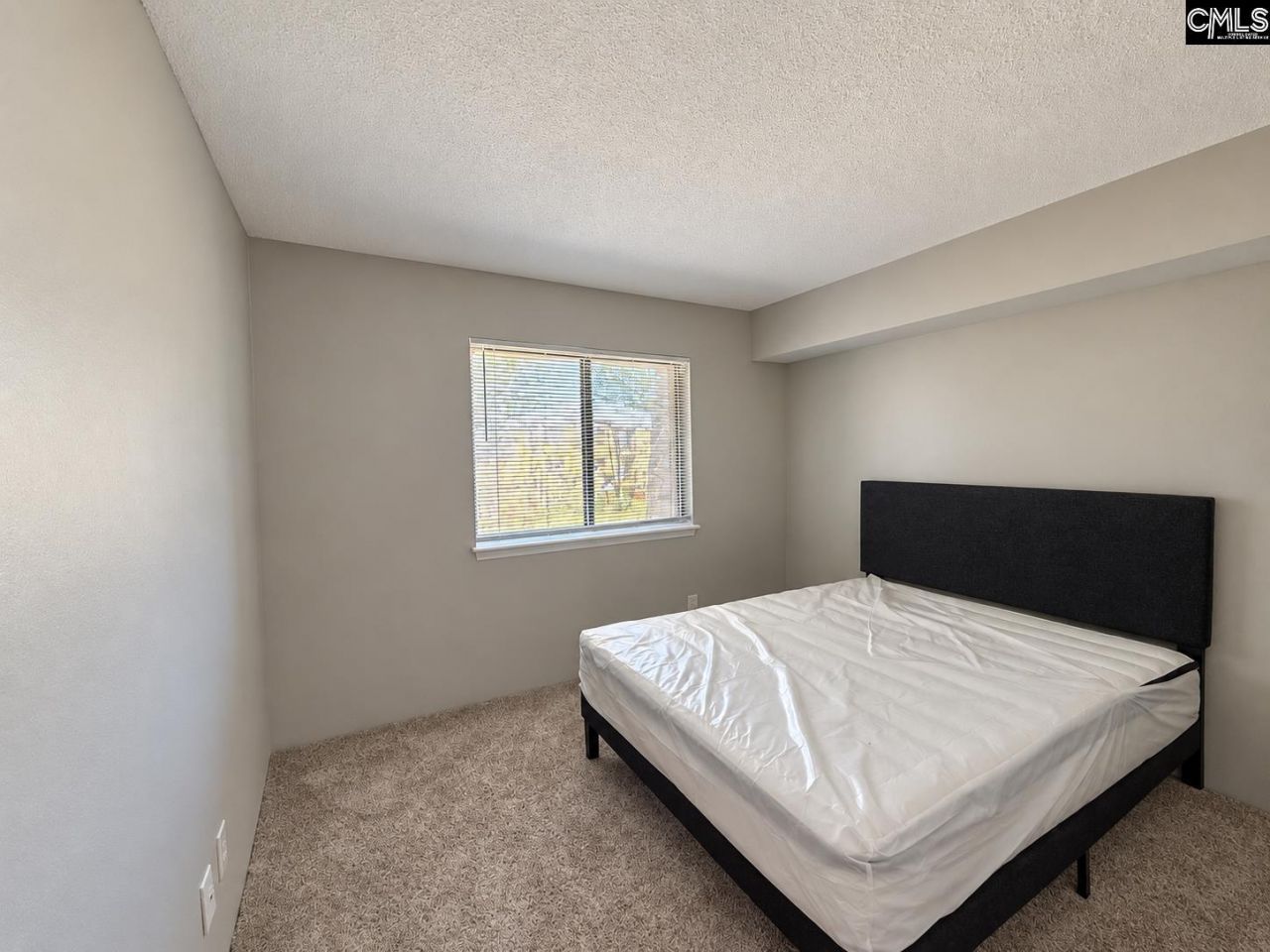 307 Menlo Drive Photo 15