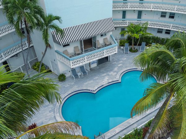 3250 NE 28TH Street, Unit 102, Fort Lauderdale, FL 33308