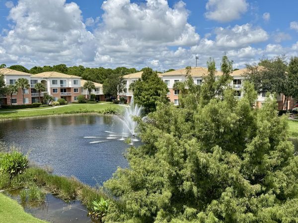 10304 Myrtlewood Circle W, Unit 10304, Palm Beach Gardens, FL 33418