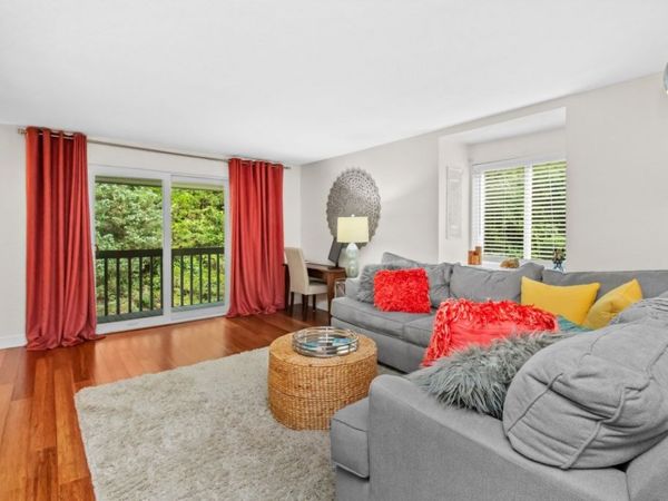 2 Beals Cove Rd, Unit K, Hingham, MA 02043