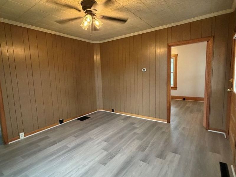 540 Mulvane Street, Newcomerstown, OH 43832 Photo 6