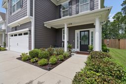 427 Whispering Breeze Lane photo 4