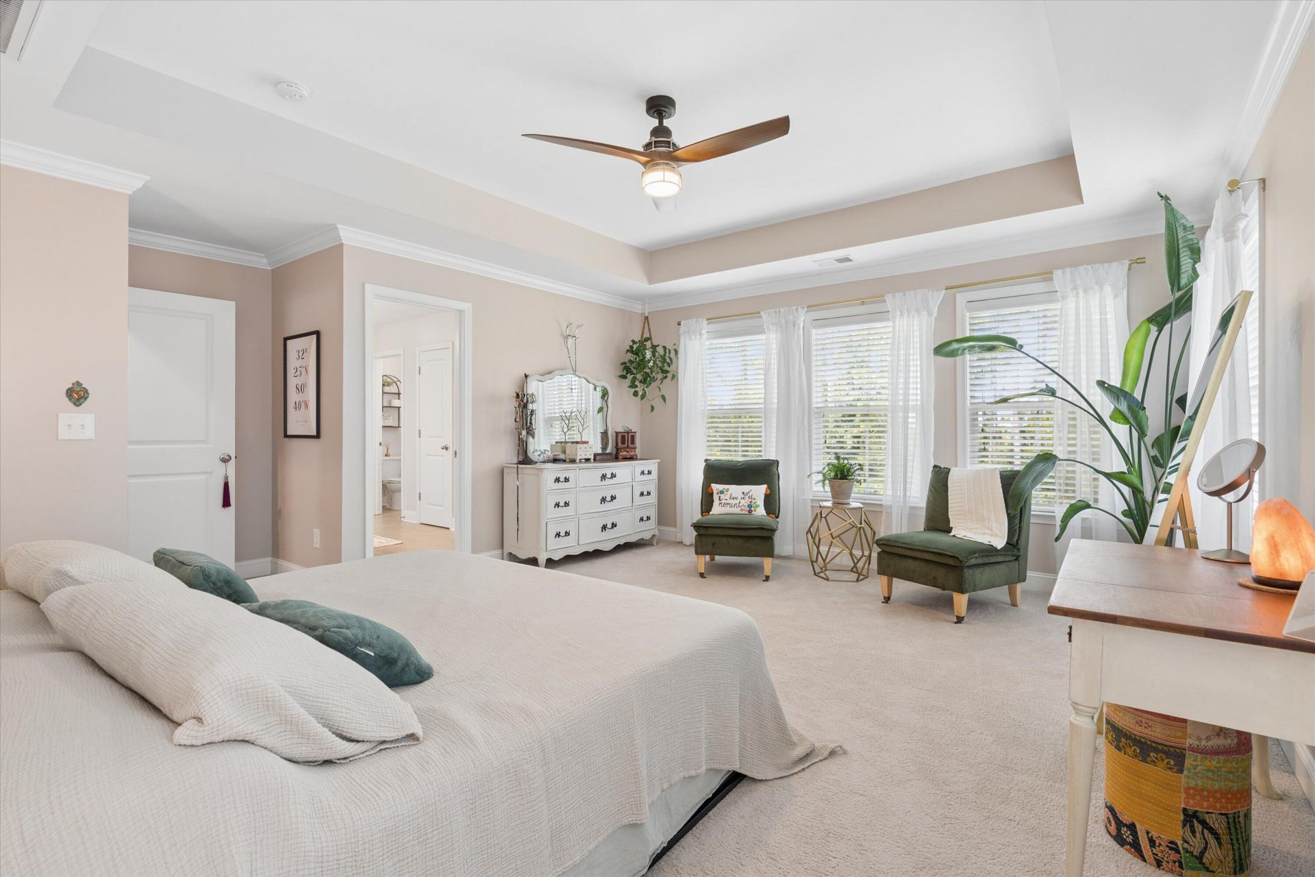 427 Whispering Breeze Lane Photo 32