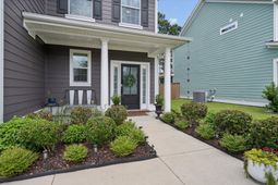 427 Whispering Breeze Lane photo 4
