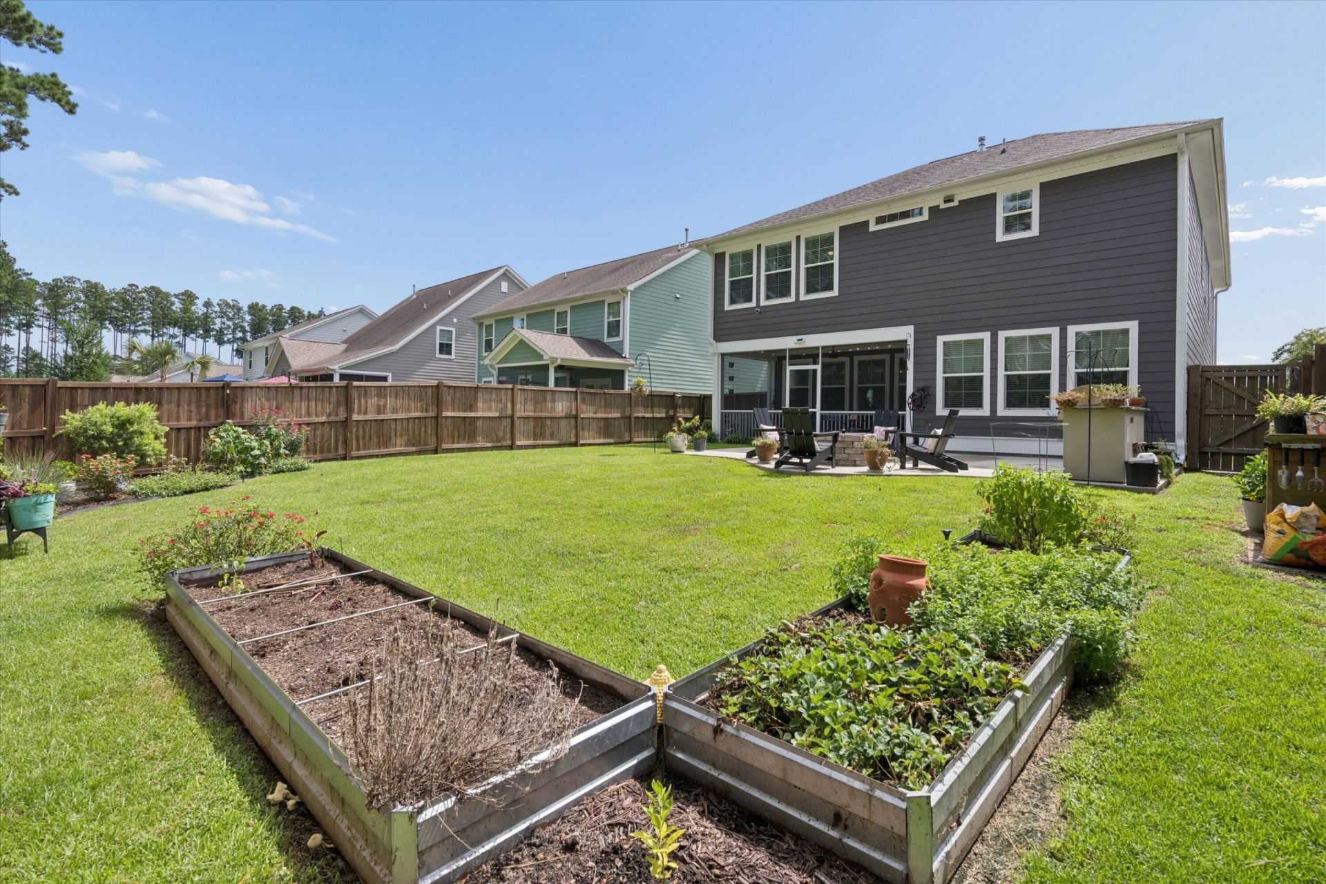 427 Whispering Breeze Lane Photo 44
