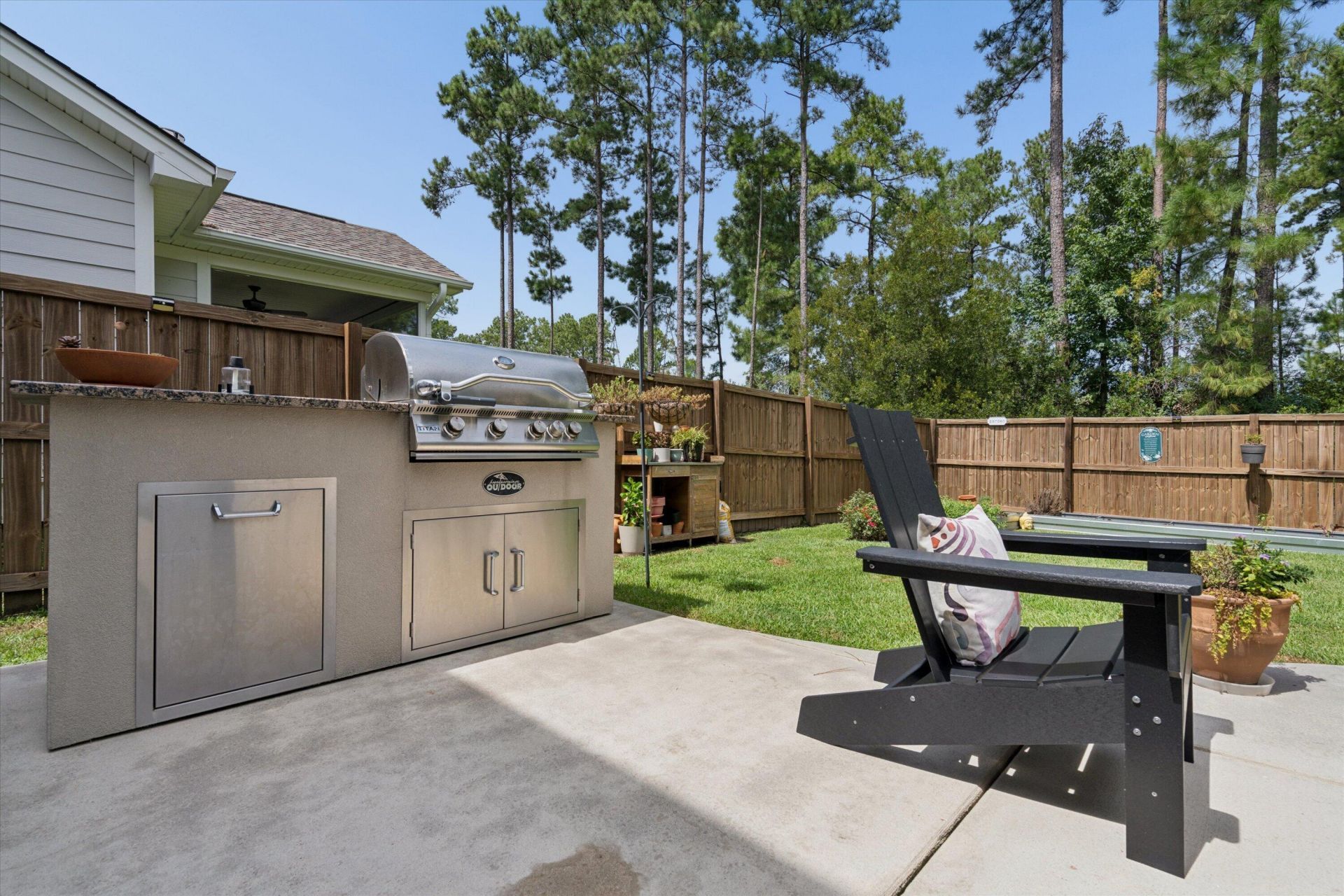 427 Whispering Breeze Lane Photo 47
