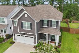 427 Whispering Breeze Lane photo 4