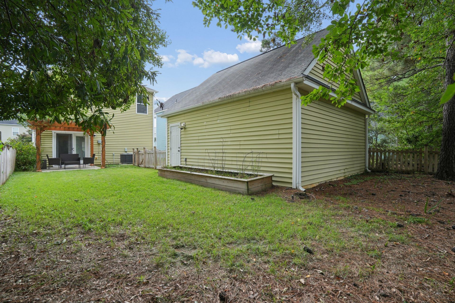 7434 Northgate Drive Photo 40