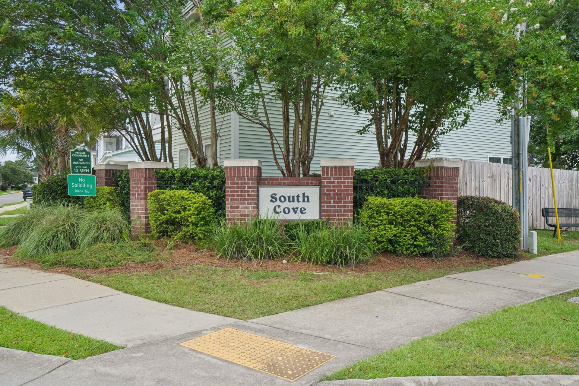 7434 Northgate Drive Photo 43